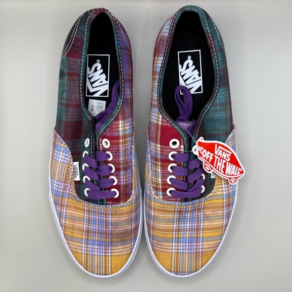 Vans Women's multi-colored plaid Canvas Skate Sneaker - Size 11 - Picture 3 of 4